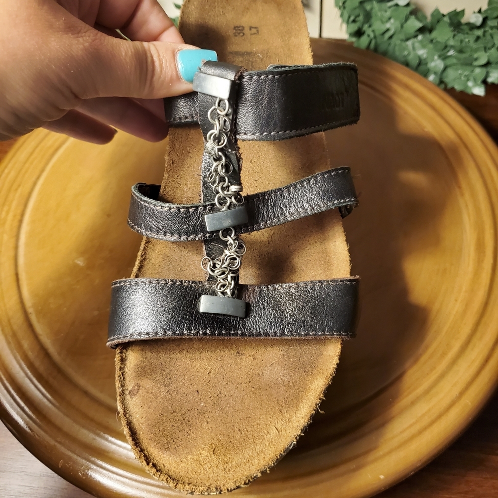 Naot Bond heels